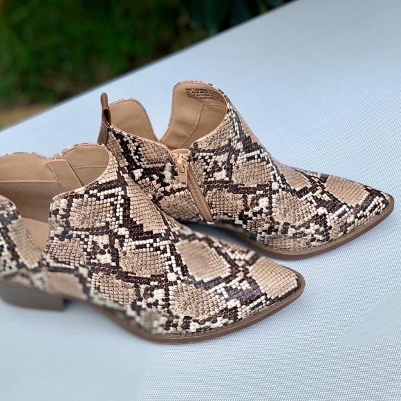 Women’s Snakeskin Western Boots Fashion Shoes New - Picture 11 of 14